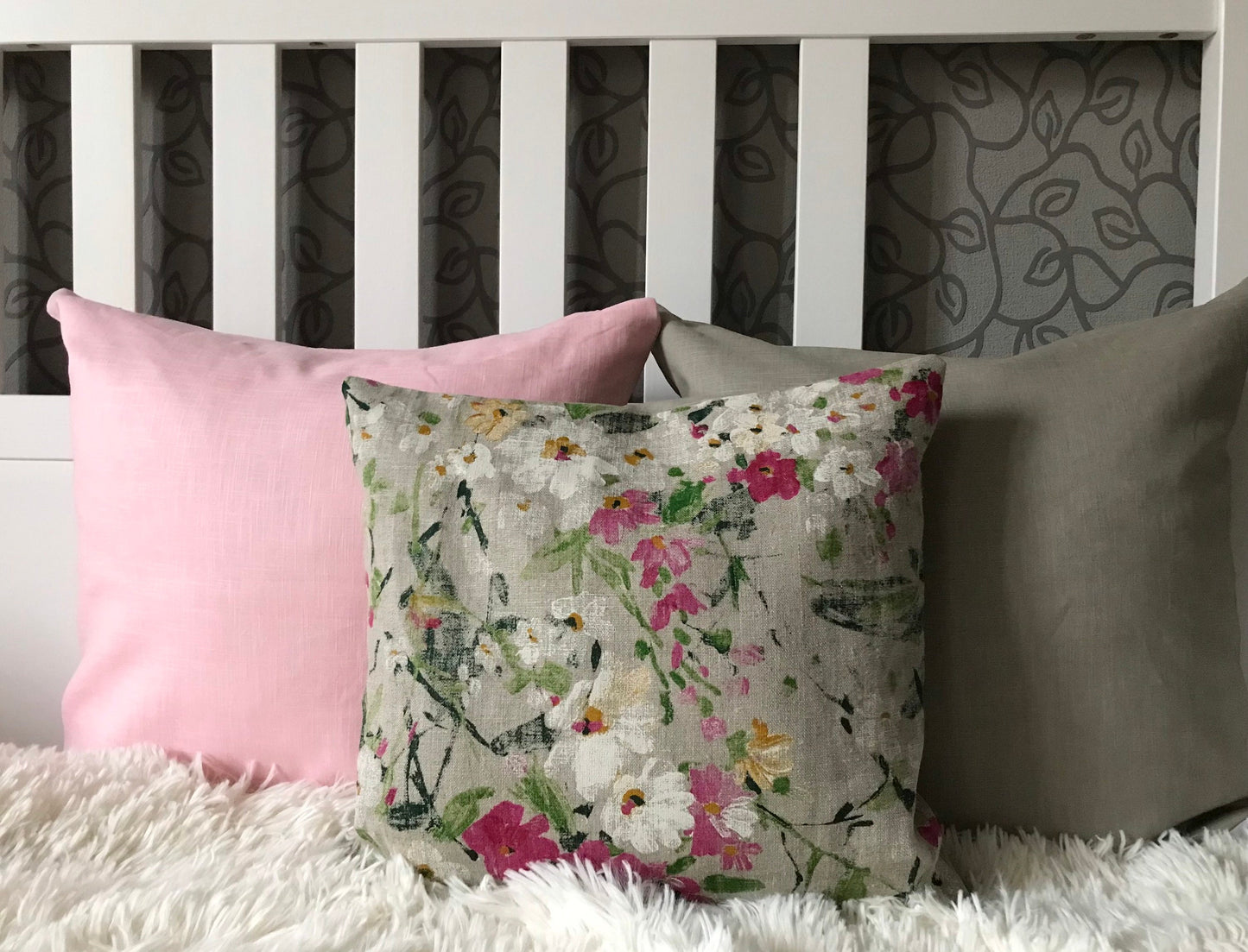 100% linen pillow cover. Floral aquarelle print