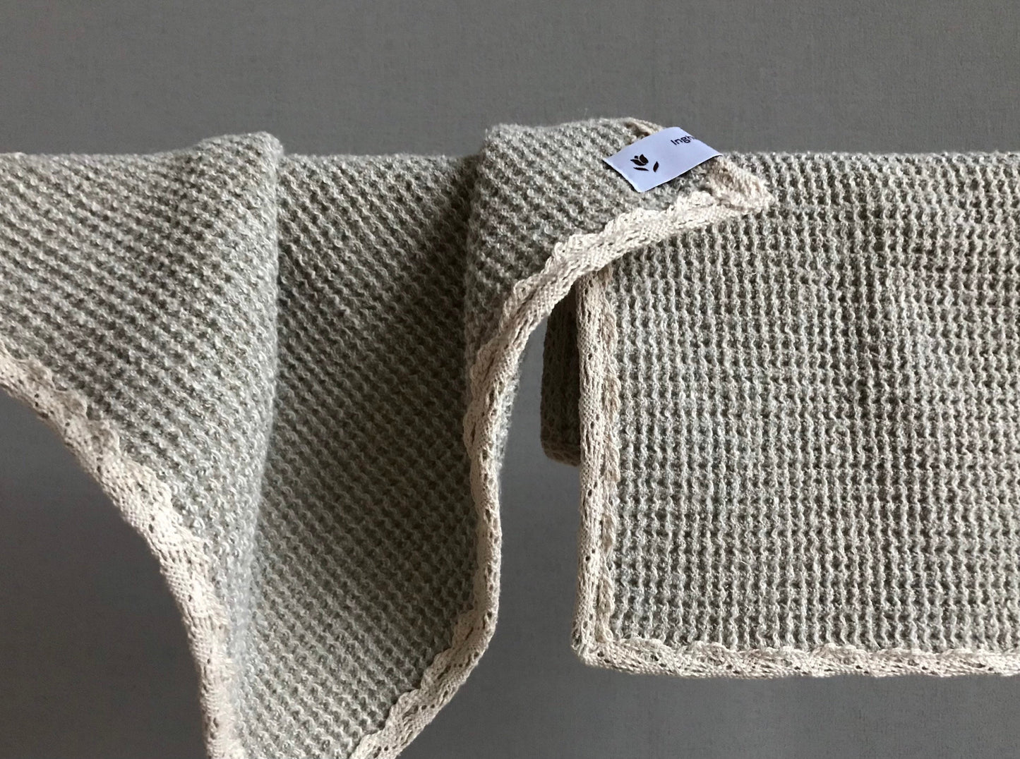 Set of 3 linen fingertip towels with lace. 100% linen waffle weave.