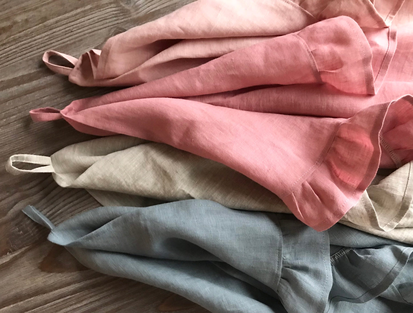 100% linen ruffled tea towel. Assorted colors
