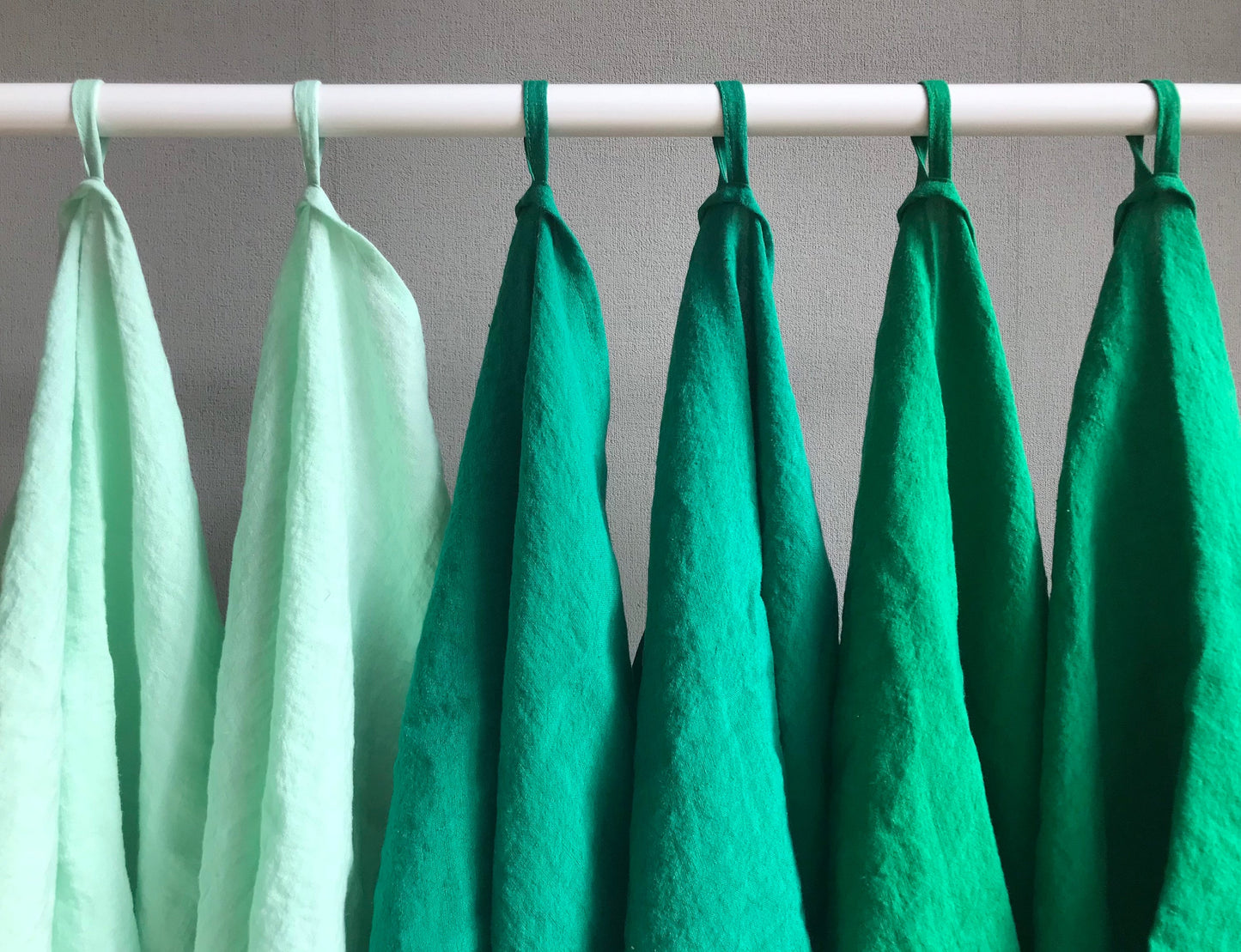 100% linen tea towels. Kitchen towels. Emerald green mint