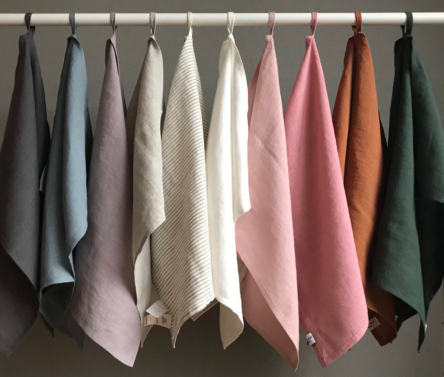 100% linen tea towel. Dish kitchen towel. Wine red