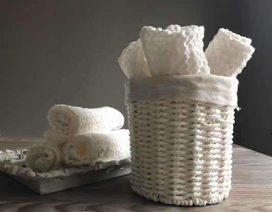 Fingertip waffle linen towels. Linen cotton blend. White.
